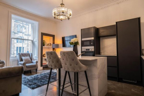 2Bedroom apartment by the castle